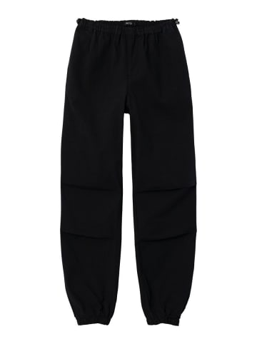name it Hose in Black