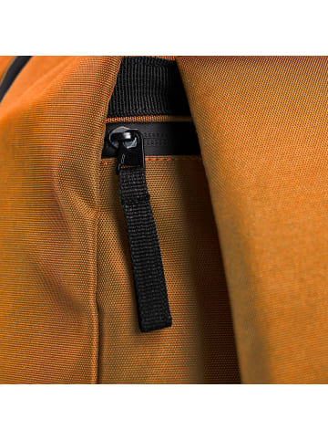 Daniel Ray DRS25.1505 Launceston Schoolbackapck 2 Compartme 16 mustard