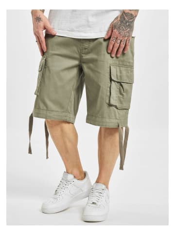 DEF Cargo Shorts in olive