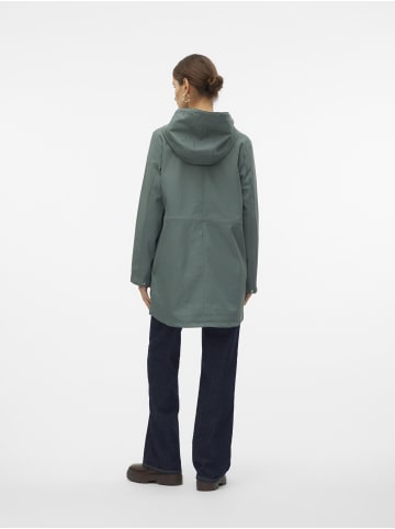 Vero Moda Mantel in Balsam Green