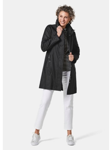 GOLDNER Kurzgröße:  Leicht wattierter Kurzmantel in schwarz