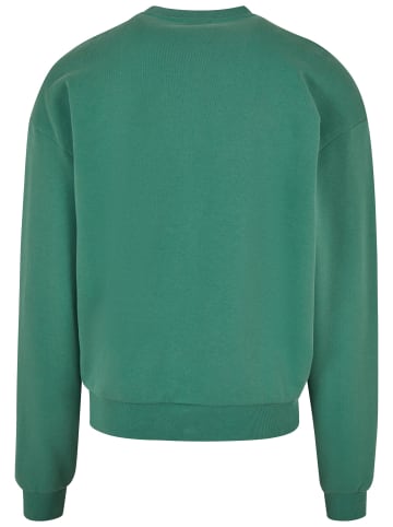 Urban Classics Urban Classics in leaf