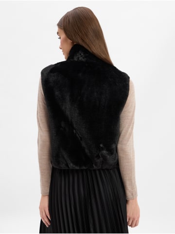 Marie Lund Weste in schwarz - 0002