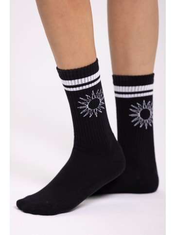 Onamaste Socken in Schwarz