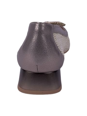 Hispanitas Flache Pumps in Beige