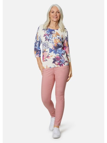 GOLDNER Femininer Druckpullover in weiß / gemustert