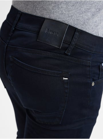 BRAX Jeans Chuck in blau
