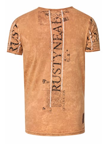 Rusty Neal Henley T-Shirt mit Knopfleiste und Seitlichen Front Prints in Camel