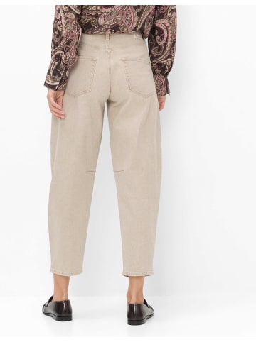 BRAX  Barrel Jeans Megan S in taupe