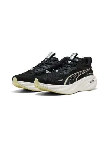 Puma Laufschuh "Magnify Nitro 3" in Schwarz