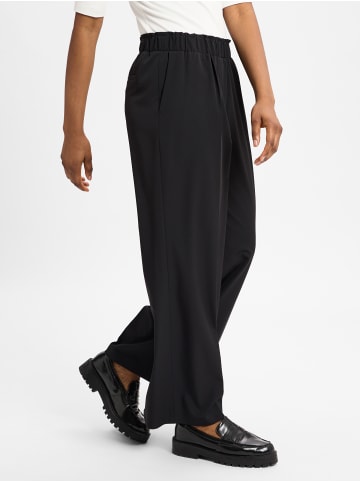 comma Hose in schwarz