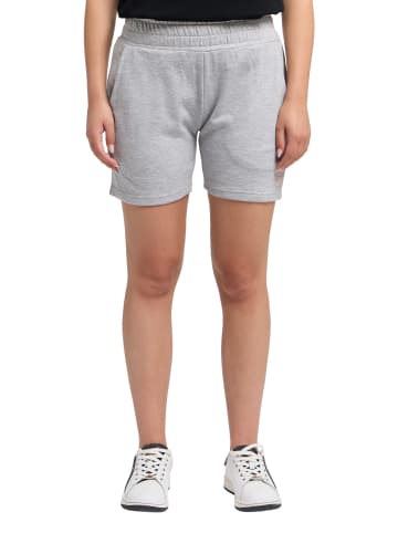 Bruno Banani Sweatshorts CLINE in Grau / Melange