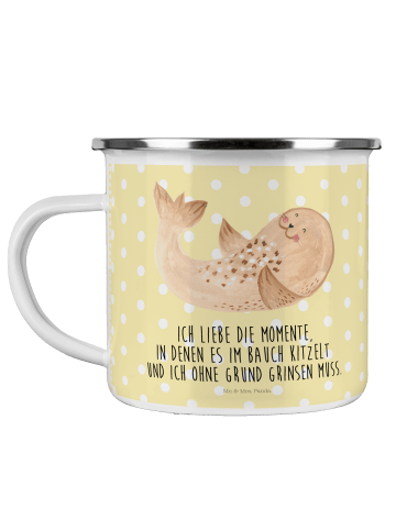 Mr. & Mrs. Panda Camping Emaille Tasse Robbe Liegen mit Spruch in Gelb Pastell