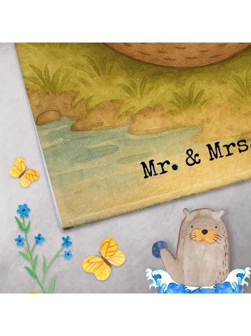 Mr. & Mrs. Panda Gästetuch Otter Kind Design mit Spruch in Weiß