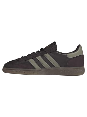 adidas Sneaker in braun