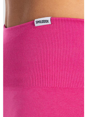 SMILODOX Shorts Issy Scrunch in Pink