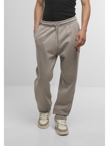 Rocawear Rocawear in wet weather