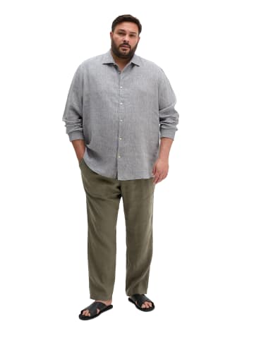 Marc O'Polo Haifischkragen-Hemd shaped in Medium Blue
