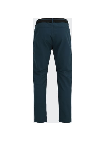 Hot Hose Whistler in Sand