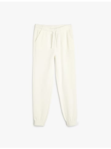 KOTON Sweathose in Ekru
