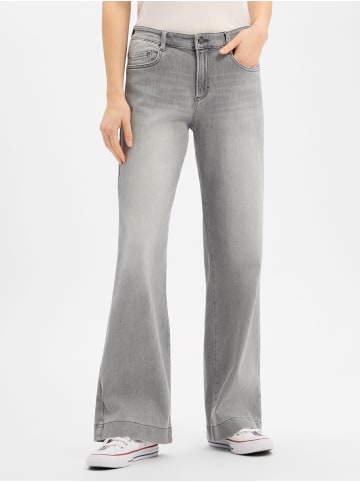 BRAX  Jeans Magic Maine in grau