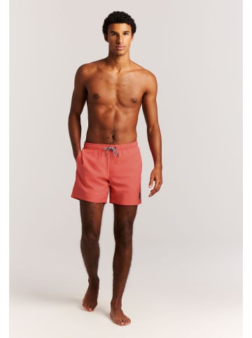 Protest " Davey in New Red