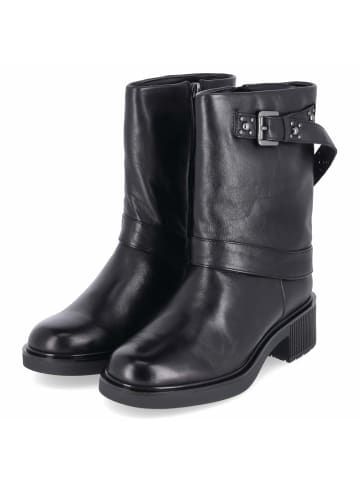 Kaerlek Schaftstiefel in black