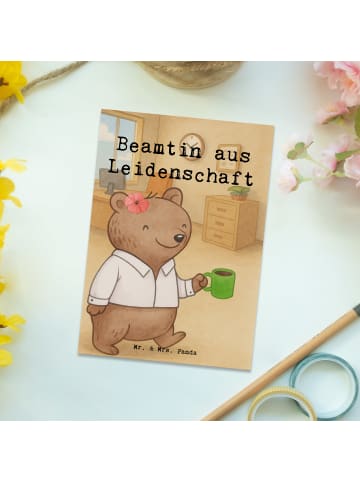 Mr. & Mrs. Panda Postkarte Beamtin Leidenschaft Design mit Spruch in Weiß