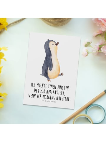 Mr. & Mrs. Panda Postkarte Pinguin mHerzieren mit Spruch in Weiß
