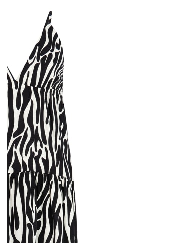 Protest " PRTCila in Canvasoffwhite