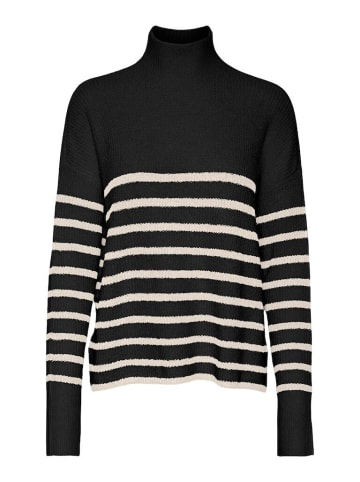 Vero Moda Pullover in Black