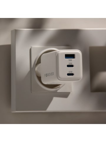 FOREVER Forever TC-08-65ACC GaN PD QC Ladegerät 2x USB-C 1x USB 65W weiß