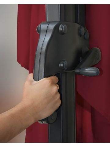 MCW Gastronomie-Ampelschirm A96, Bordeaux mit Ständer, drehbar