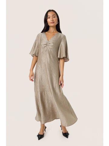 Soaked in Luxury Kleid SLLaurie Feminine Form in Dune