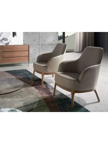 Angel Cerdá Sessel 5043 in Grau / Walnuss – (B)71 x (H)71 x (T)90 cm