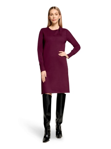 Betty Barclay Strickkleid mit Schleifenknoten in Dark Aubergine