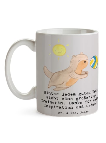 Mr. & Mrs. Panda Kaffeepott Volleyball Trainerin mit Spruch in Grau Pastell