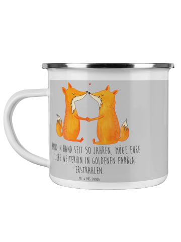 Mr. & Mrs. Panda Camping Emaille Tasse 50. Hochzeitstag Goldene ... in Heather Grey