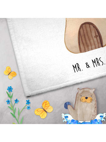 Mr. & Mrs. Panda Handtuch Marienkäfer Fliegenpilz ohne Spruch in Weiß