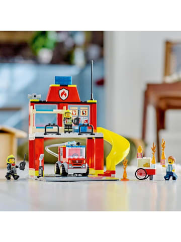 LEGO Bausteine City 60375 Feuerwehrstation und Löschauto - ab 4 Jahre