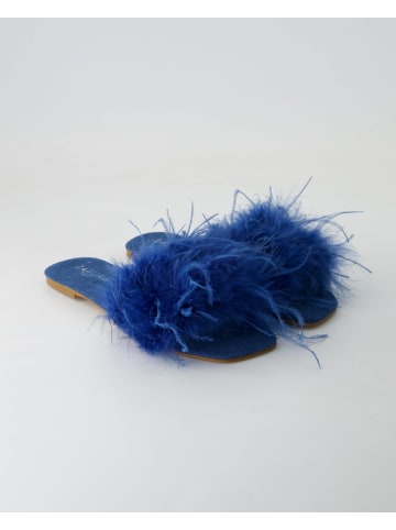 Zahira Pantoletten in Blau