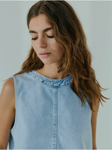 Norr Top Lai in Light blue wash