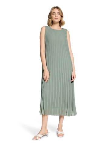 BETTY & CO Maxikleid mit Plissee in Mint