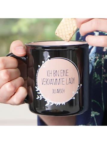 Geda Labels Tasse Verdammte Lady in Schwarz - 400ml