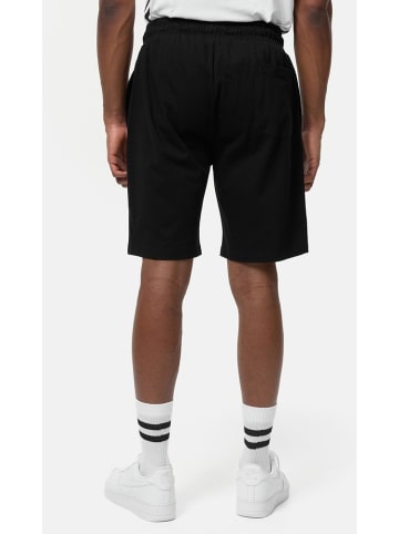 Lonsdale Short "Traprain" in Schwarz