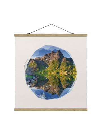 WALLART Stoffbild - Wasserfarben - Berglandschaft Spiegelung Norwegen in Creme-Beige