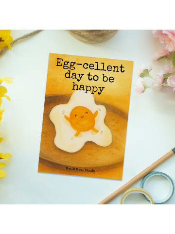 Mr. & Mrs. Panda Postkarte Spiegelei Ei Design mit Spruch in Weiß