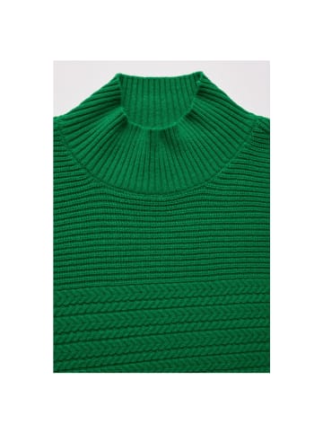 Street One Pullover in vibrant green
