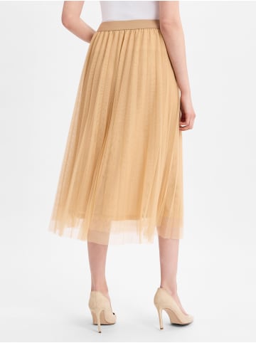 More & More Rock in camel