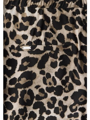 Street One Capri in Black